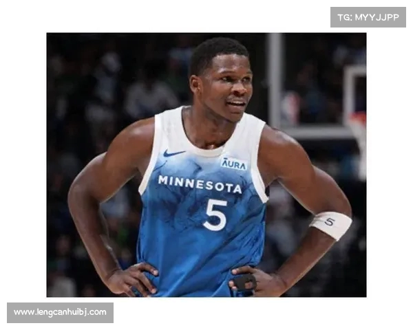 意媒报道那不勒斯未能敲定胡安卢 狼队与森林加入竞争行列 意媒报道那不勒斯未能敲定胡安卢 狼队与森林加入竞争行列