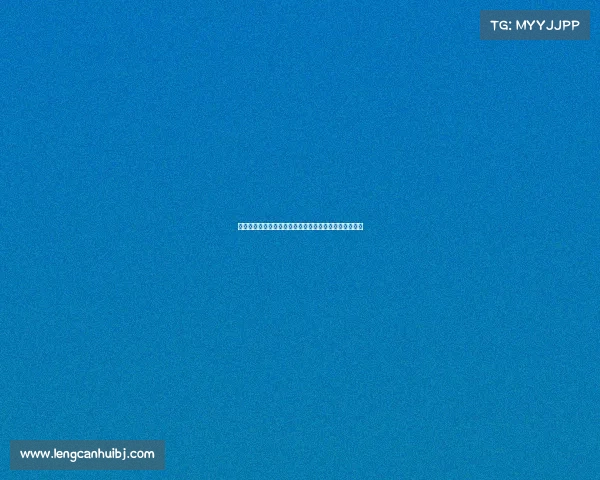 足球球员续约签字仪式引发关注新合同揭示未来发展方向